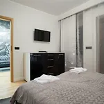 Prestige Bystra Woda Centrum דירה